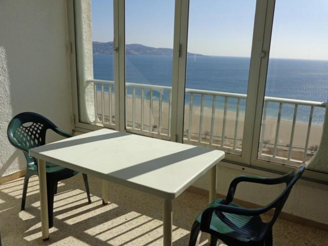 Appartamento Apartamento Vista Mar Edificio Manhattan 19 Empuriabrava Esterno foto